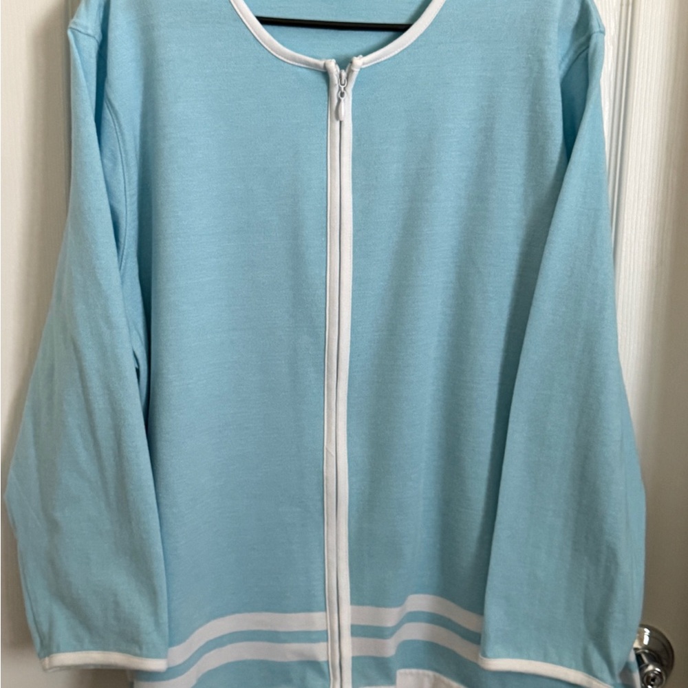 Stylish C D Daniels Aqua Blue Lightweight Cardigan